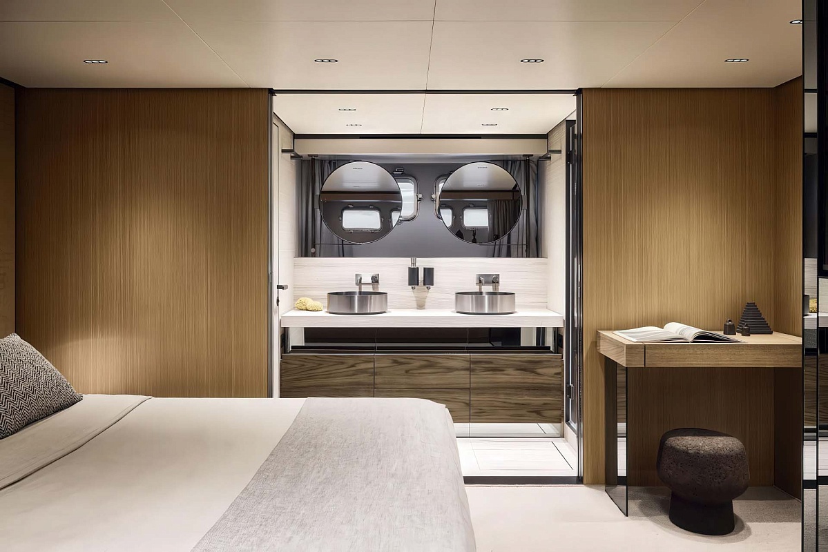 Аренда мега яхты Sanlorenzo SL86A ALMA BLU в Италии и Сардинии